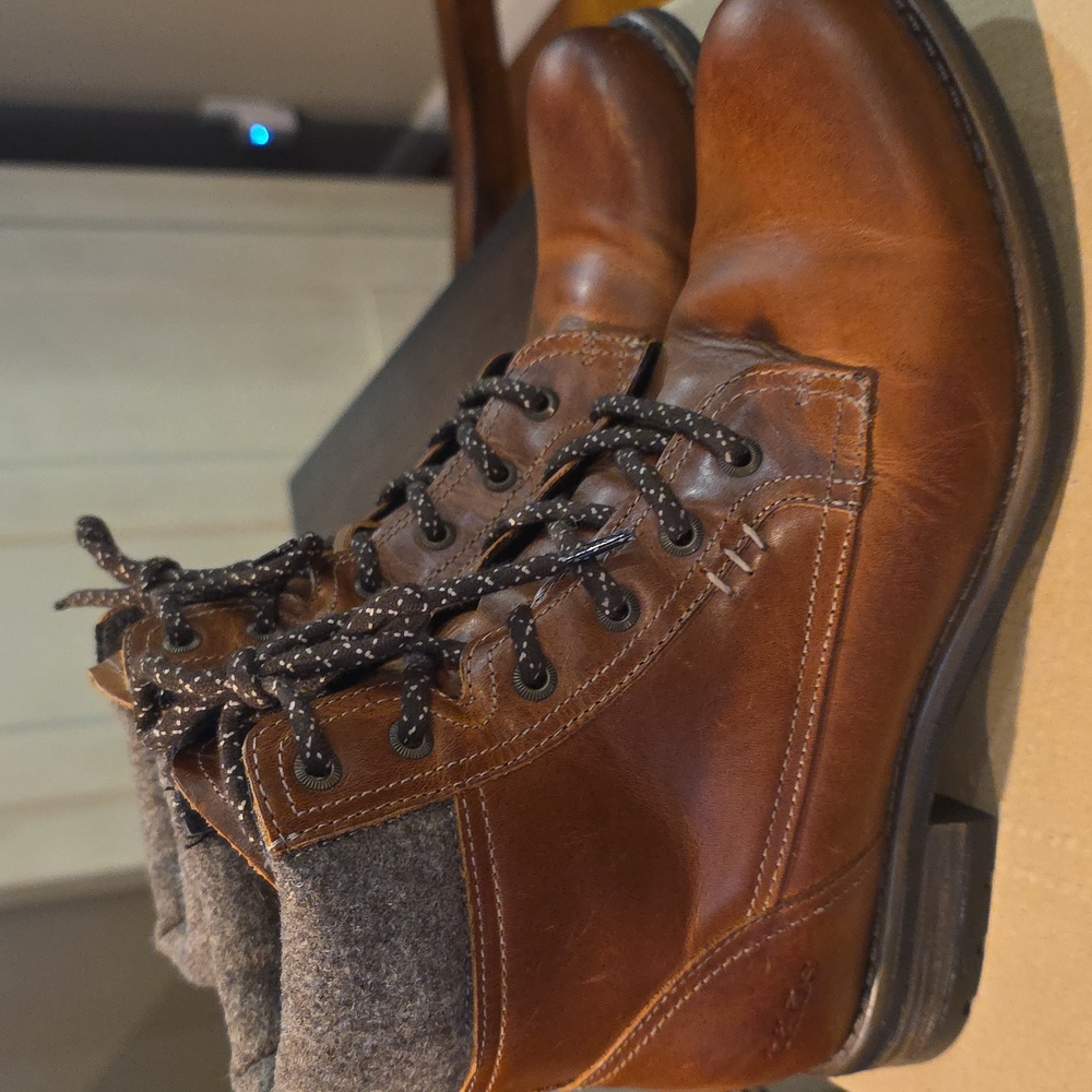 Taos Footwear Golden Tan Ankle Boots